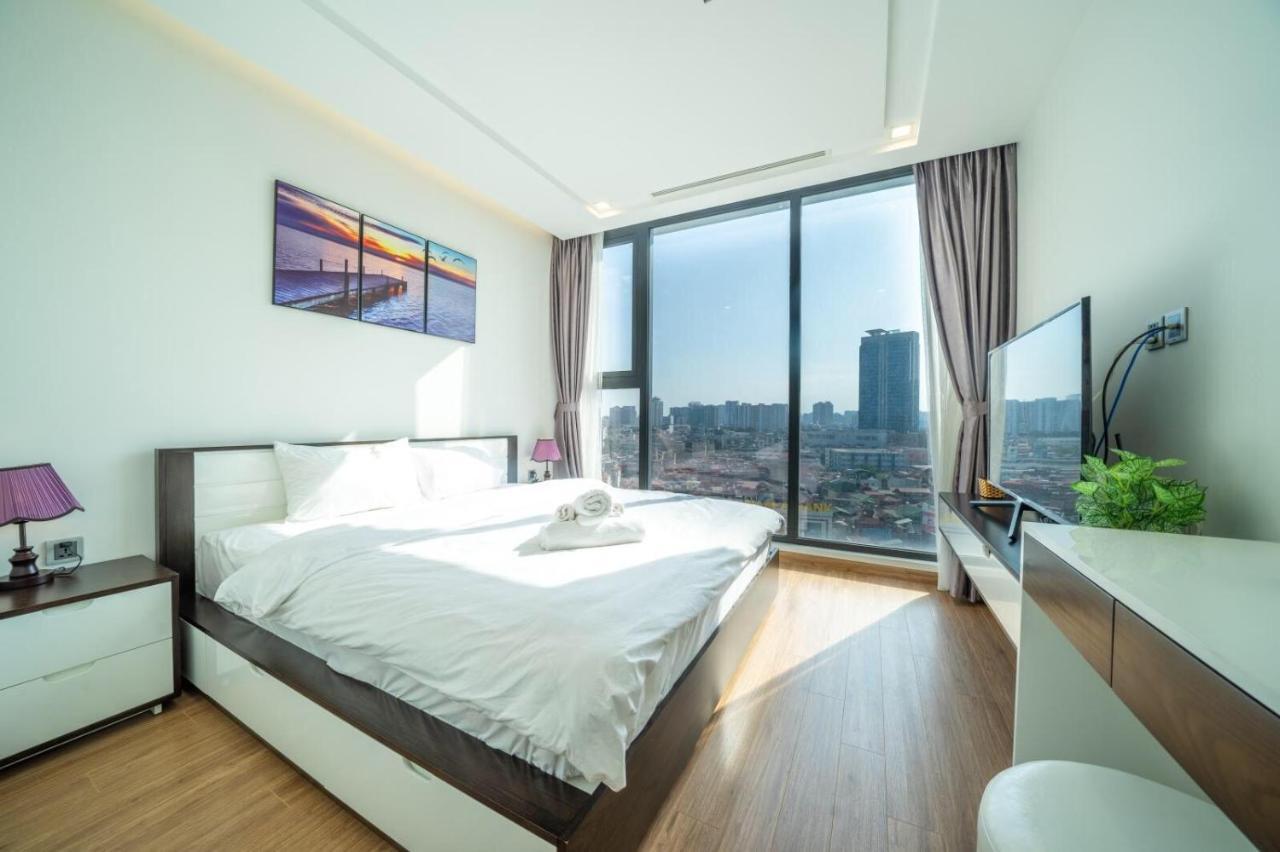 Bom Homes- Vinhomes Metropolis-Service Apartment Ханой Экстерьер фото