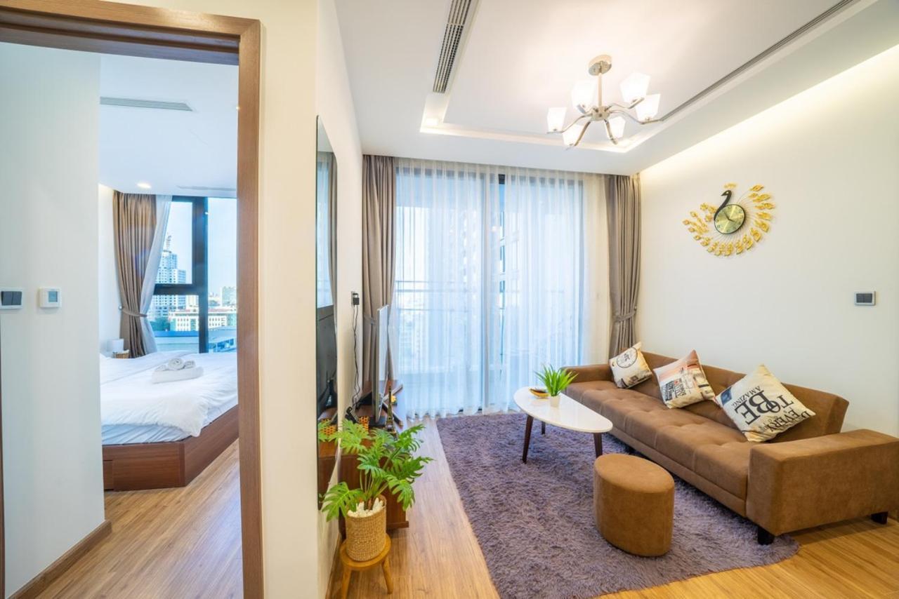 Bom Homes- Vinhomes Metropolis-Service Apartment Ханой Экстерьер фото