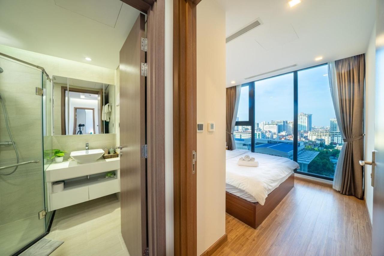 Bom Homes- Vinhomes Metropolis-Service Apartment Ханой Экстерьер фото