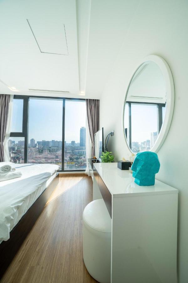 Bom Homes- Vinhomes Metropolis-Service Apartment Ханой Экстерьер фото